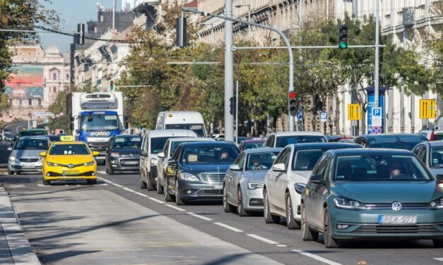 BKK: Budapestnek rendkívüli nehézségeket okoz most a díjmentes parkolás