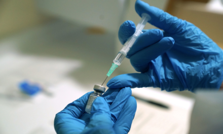 Elindult a regisztráció a koronavírus elleni védőoltásra